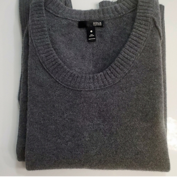 AQUA 100% Cashmere Sweater. SIZE L - Picture 2 of 5